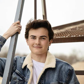 Landon Johnson headshot