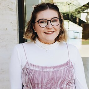 Tori Cocannouer headshot