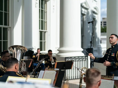 Richard Viglucci conducts the United States Army Band “Pershing’s Own” at the Rose Garden at the White House