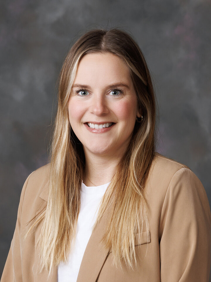 Barbara Kohler headshot