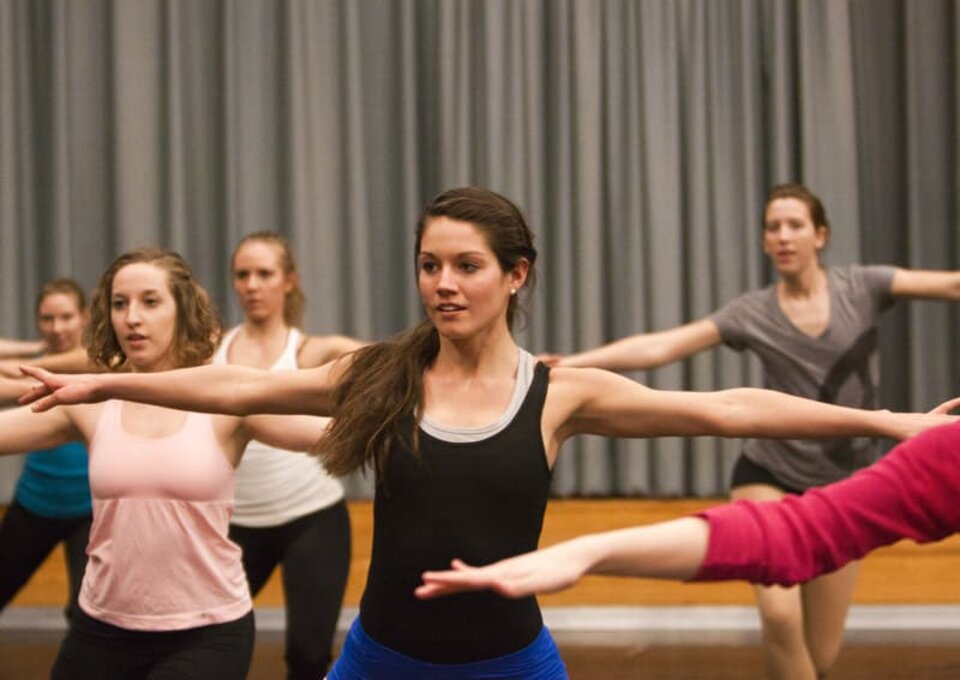dancers practicing