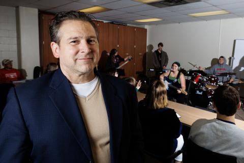 Robert Woody, Steinhart Foundation Distinguished Professor of Music, during his Advanced Methods: Popular Musicianship course as students perform for the class. Photo by Jordan Opp. University Communication and Marketing.