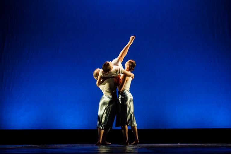 The UNL Dance Program presents its annual Evenings of Dance concerts April 20-23 at the Lied Center’s Johnny Carson Theater. Lighting designed by Leo Monardo. Photo by Jordan Patt. 